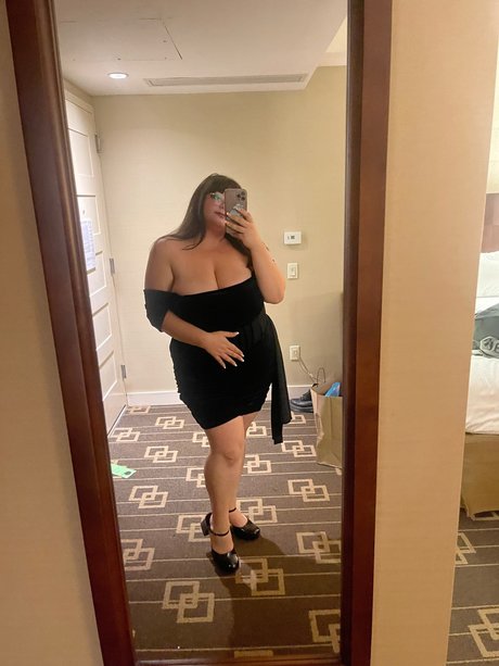 Foto di nudo di fuga di OnlyFans di Sabby