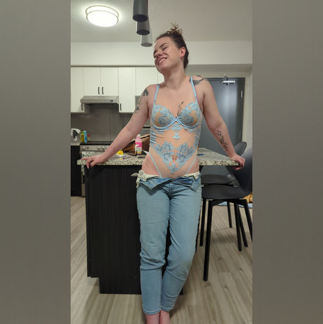 Foto di nudo di fuga di OnlyFans di Leanne Rude Clown