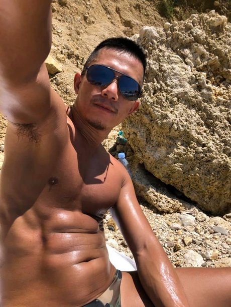 Foto di nudo di fuga di OnlyFans di 