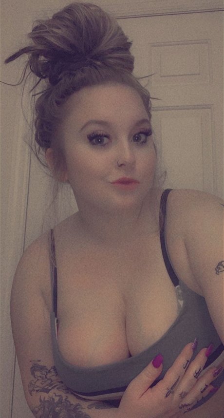 Foto di nudo di fuga di OnlyFans di Ryleigh