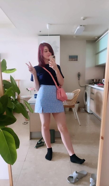Foto di nudo di fuga di OnlyFans di Yuli