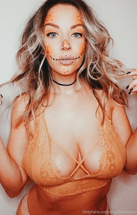 Foto di nudo di fuga di OnlyFans di Euphoriasiren