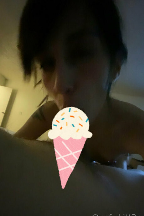 Foto di nudo di fuga di OnlyFans di Nsfwkitt3n