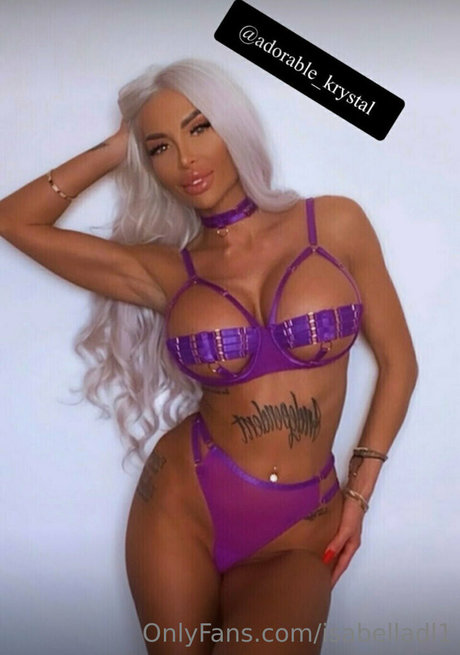 Foto di nudo di fuga di OnlyFans di Isabelladl1