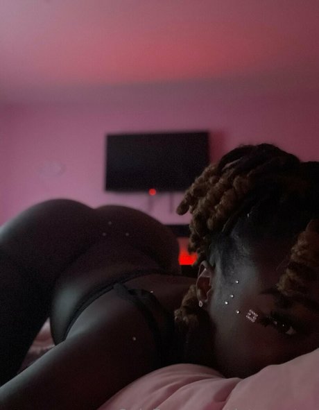 Foto di nudo di fuga di OnlyFans di Datznastyy