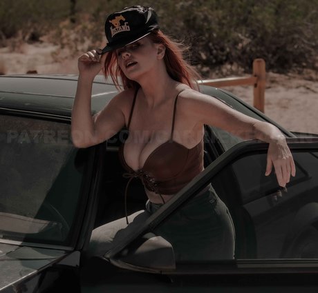 Carrie Keagan