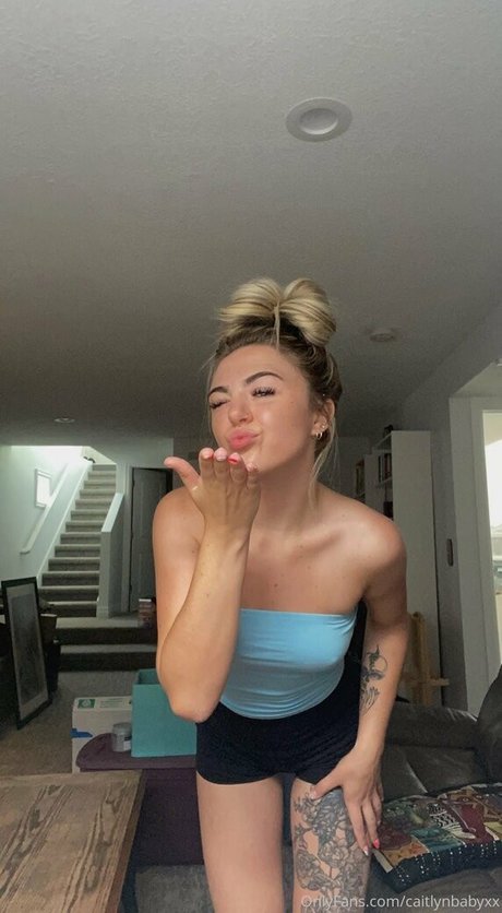 Foto di nudo di fuga di OnlyFans di Caitlynbabyxx