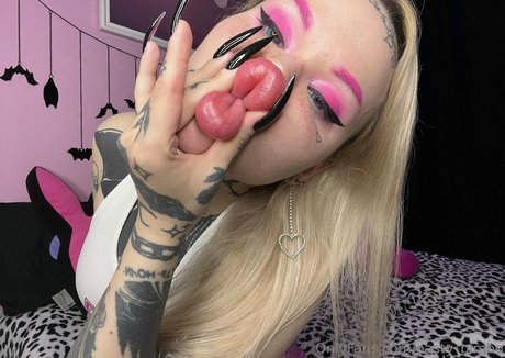 Nastybimbo