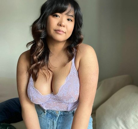 Foto di nudo di fuga di OnlyFans di Asian1996