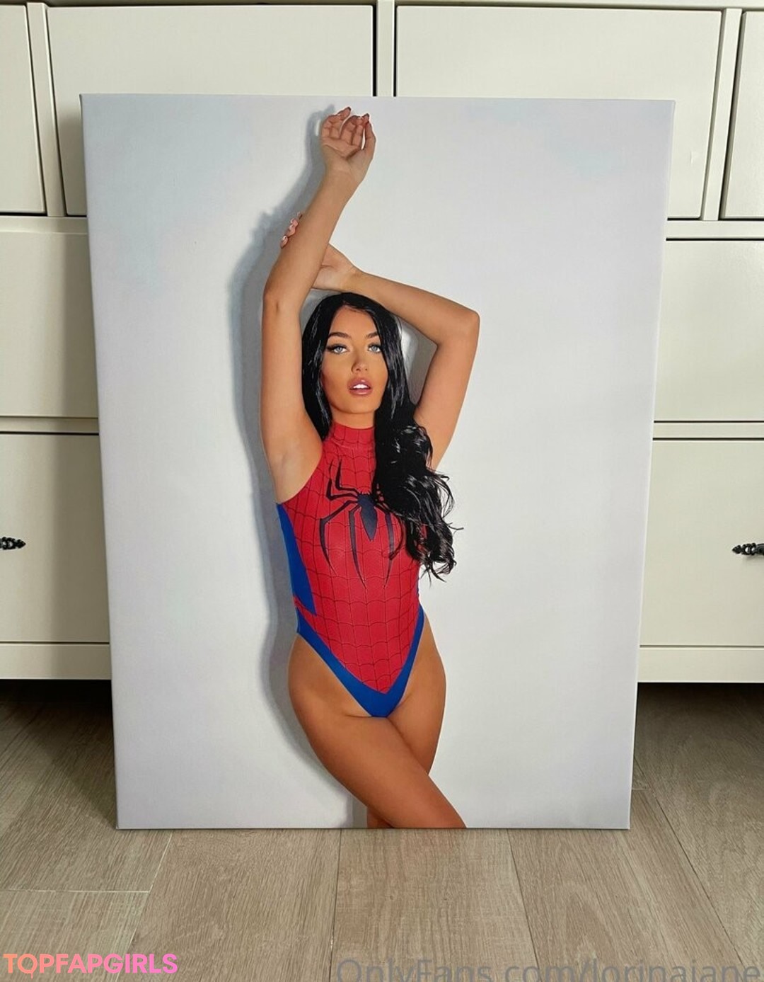Foto di nudo di fuga di OnlyFans di Lorinajane #1075