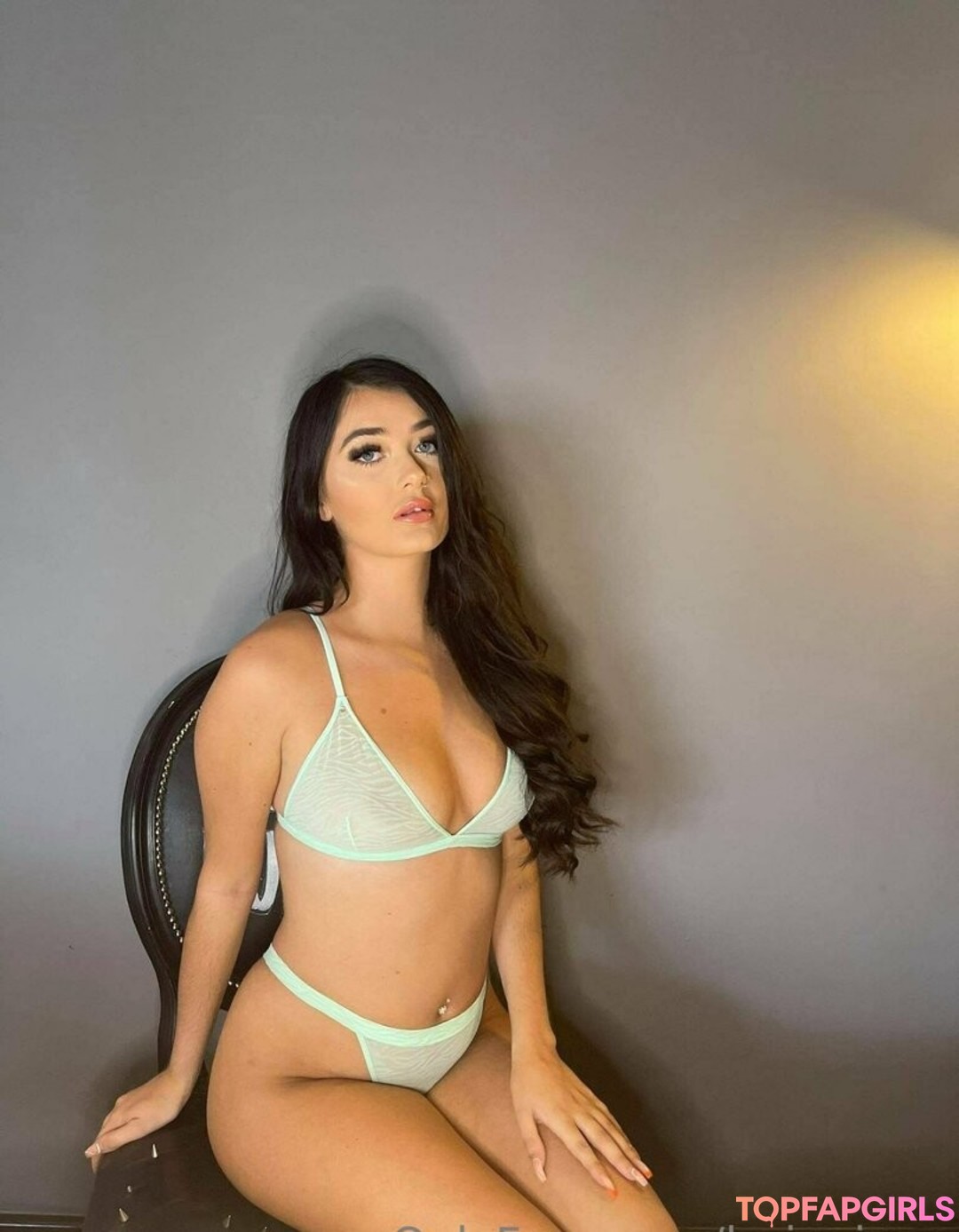 Foto di nudo di fuga di OnlyFans di Lorinajane #1423