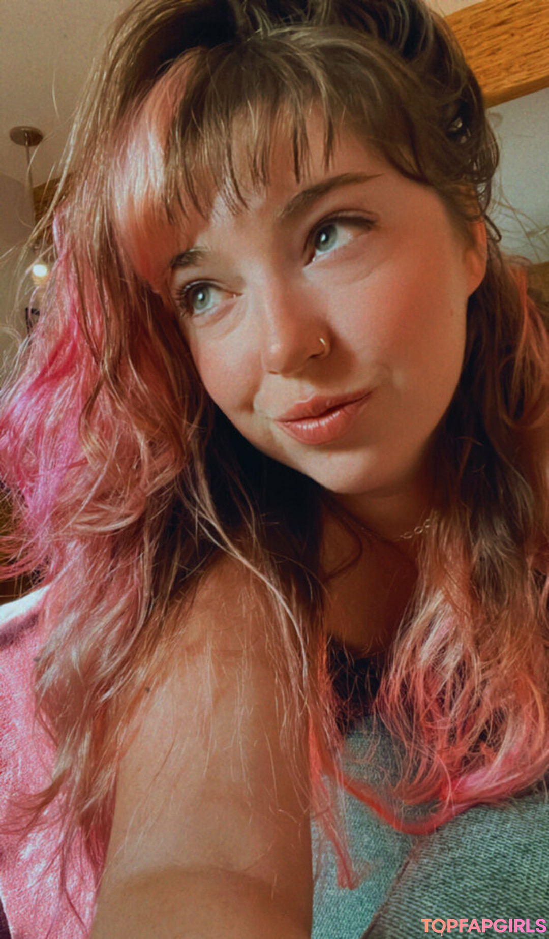 Foto di nudo di fuga di OnlyFans di Lilpinkalien #1678