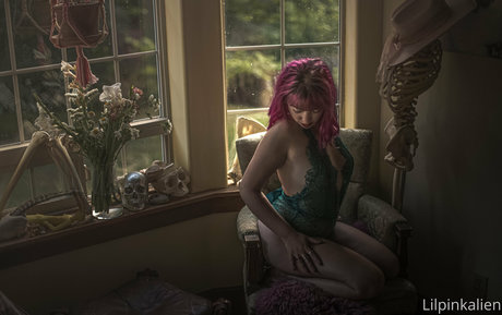 Lilpinkalien