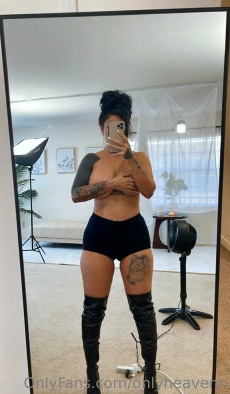 Foto di nudo di fuga di OnlyFans di Onlyheavenn