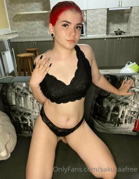 Foto di nudo di fuga di OnlyFans di Sakuraafree