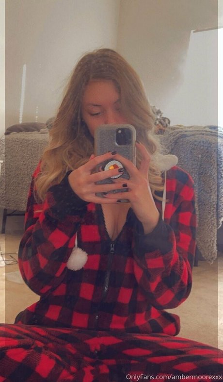 Foto di nudo di fuga di OnlyFans di Ambermoorexxx
