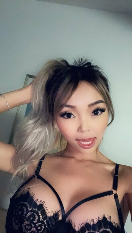 Foto di nudo di fuga di OnlyFans di Itsyvicky