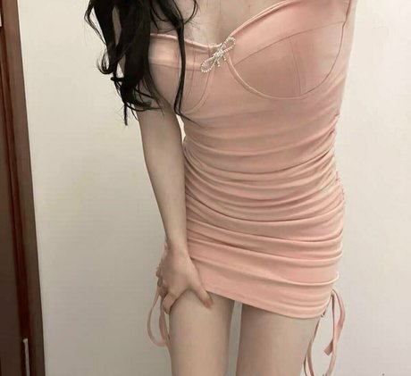 Foto di nudo di fuga di OnlyFans di Loveyumixxx