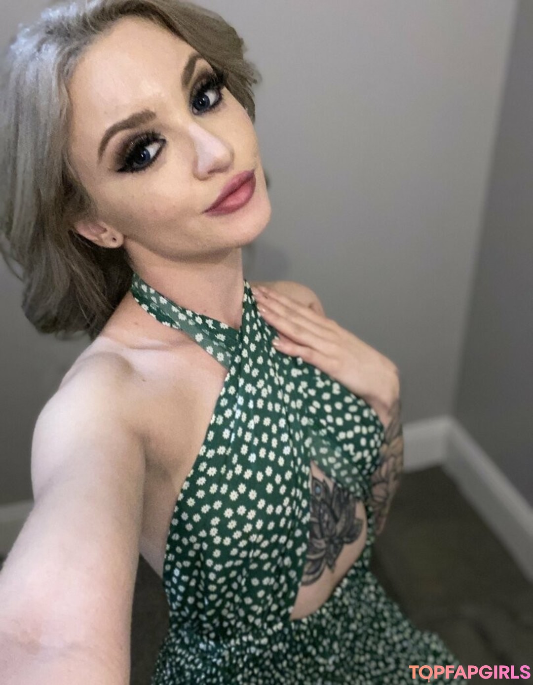 Foto di nudo di fuga di OnlyFans di Lola Fae #1395