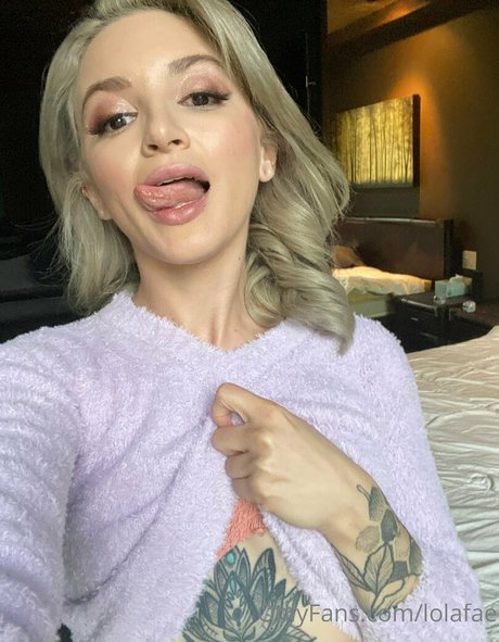 Foto di nudo di fuga di OnlyFans di Lola Fae