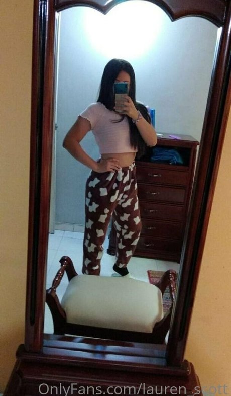 Laurenscottfree
