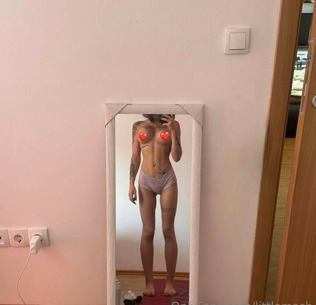 Foto di nudo di fuga di OnlyFans di Littlemash