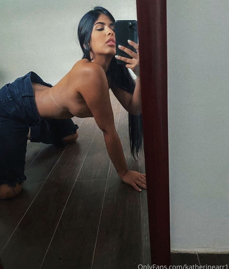 Foto di nudo di fuga di OnlyFans di Katherine Rodriguez