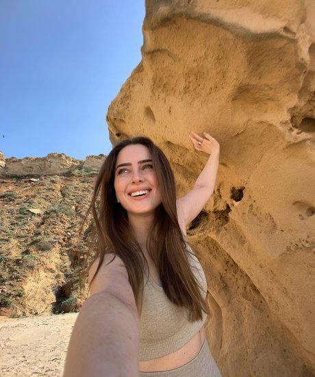 Effy Palarya