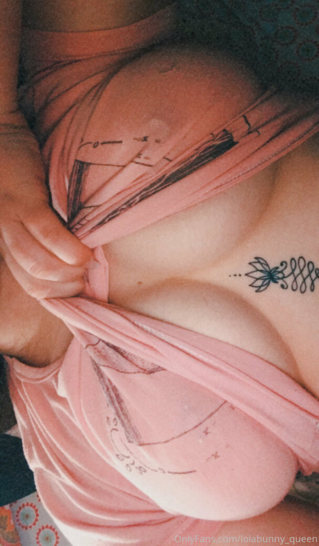 Foto di nudo di fuga di OnlyFans di Foxyuzumaki