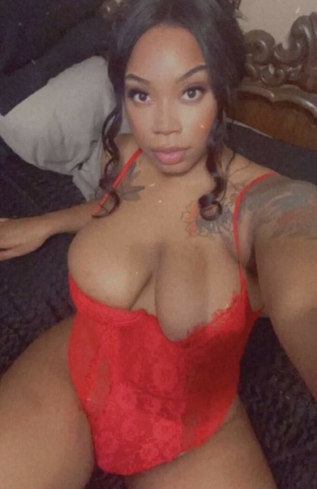 Foto di nudo di fuga di OnlyFans di Aliciamoore19