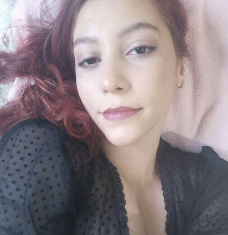 Foto di nudo di fuga di OnlyFans di Meninas Do Mato Grosso