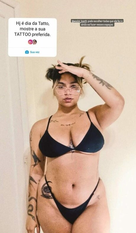Foto di nudo di fuga di OnlyFans di Kennya Raposo