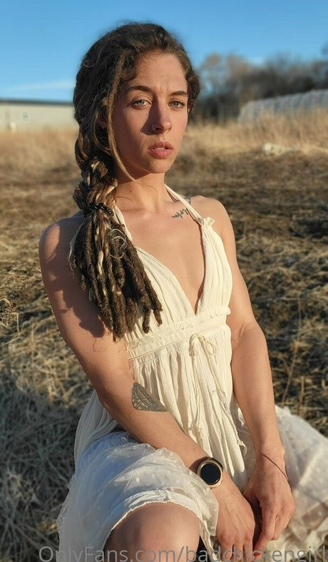 Foto di nudo di fuga di OnlyFans di Badchickengirl