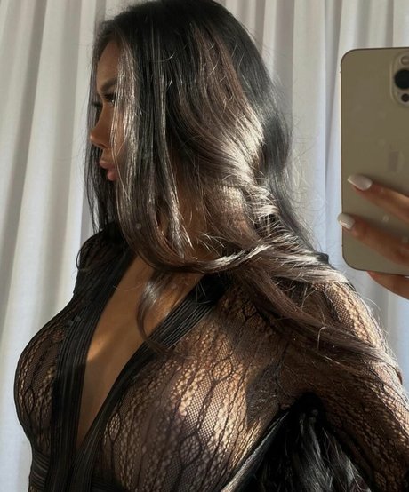 Foto di nudo di fuga di OnlyFans di Goldgypsy