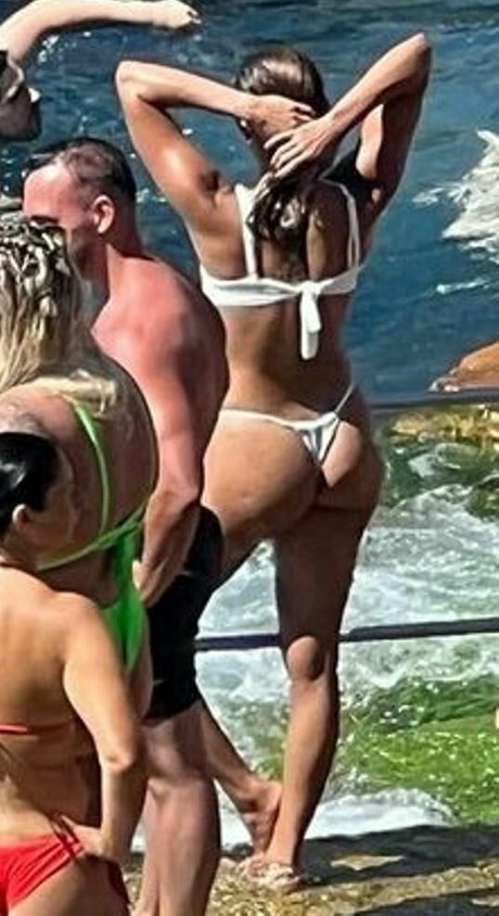 Lucy Alves