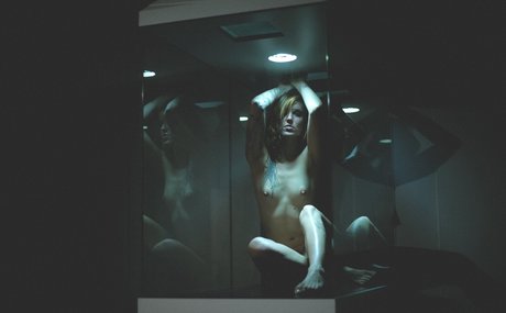 Foto di nudo di fuga di OnlyFans di Shojo