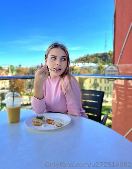 Luckyashley