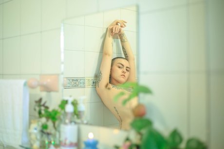 Foto di nudo di fuga di OnlyFans di Satans Raccoon