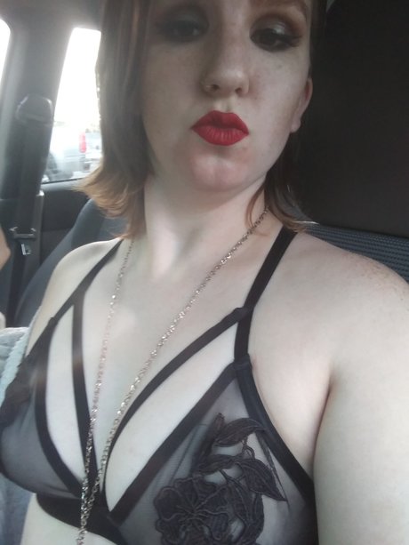 Foto di nudo di fuga di OnlyFans di Sassy Ginger