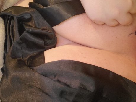 Foto di nudo di fuga di OnlyFans di Sassy Kitten