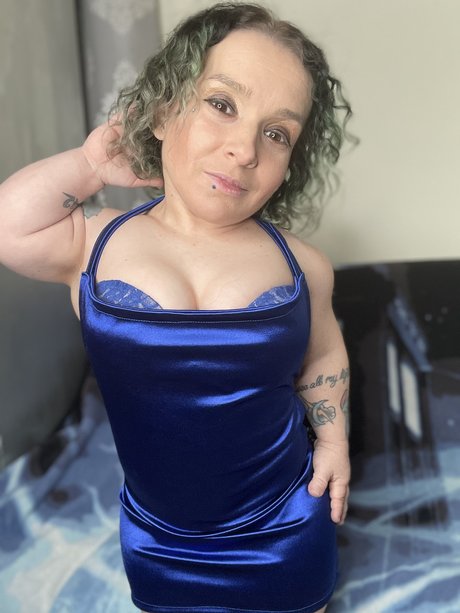 Foto di nudo di fuga di OnlyFans di Midget Stripper Xxx Sassee Cassee Free