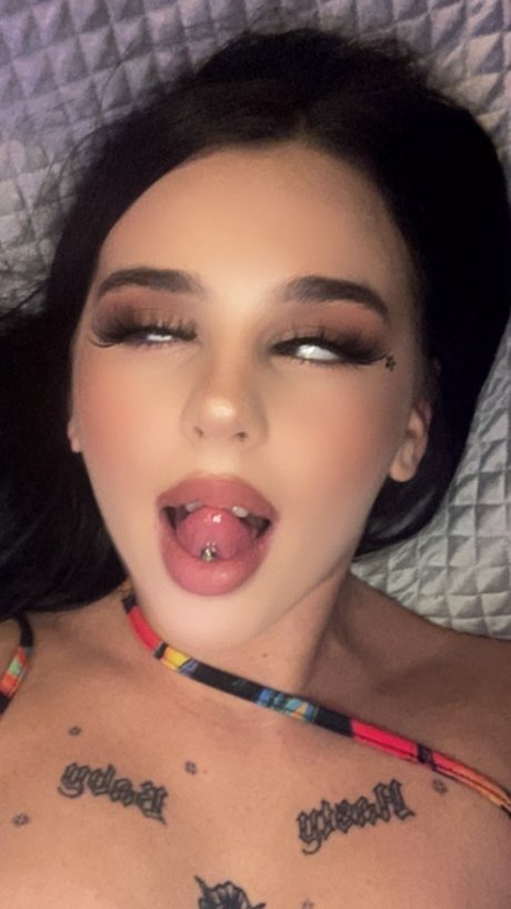 Foto di nudo di fuga di OnlyFans di Sasha Foxx