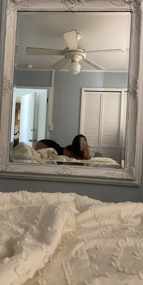 Foto di nudo di fuga di OnlyFans di Sarah 