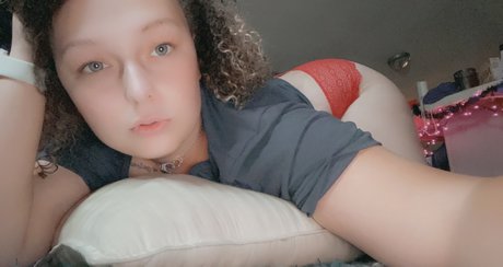 Foto di nudo di fuga di OnlyFans di Sarah Thomas