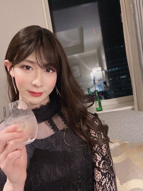 Foto di nudo di fuga di OnlyFans di Sanatan