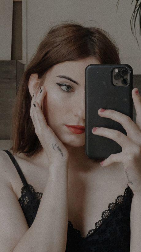 Foto di nudo di fuga di OnlyFans di Sam Noskow