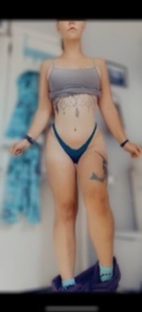 Foto di nudo di fuga di OnlyFans di Sammythickthights
