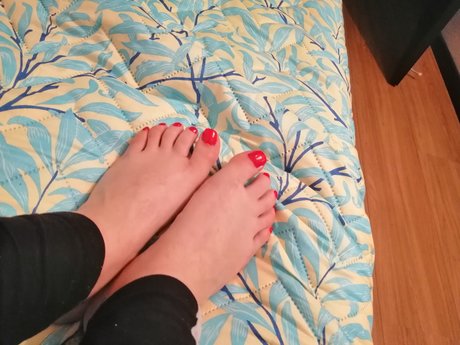 Foto di nudo di fuga di OnlyFans di Sxyfoots