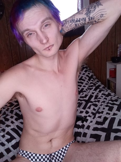 Foto di nudo di fuga di OnlyFans di Sailer Boy