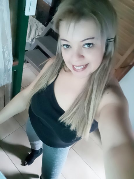 Honeyblond
